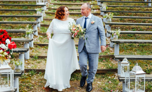 </noscript>The Star Of Social Project Experiences Transformation For Her Wedding Day