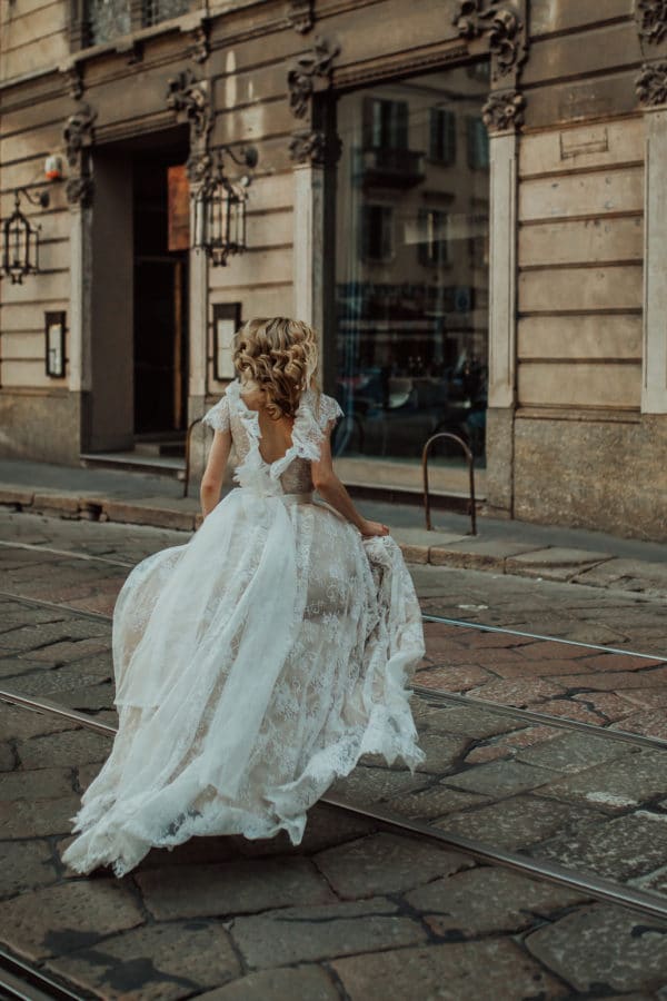 Amelii wedding dress Glorious Lace